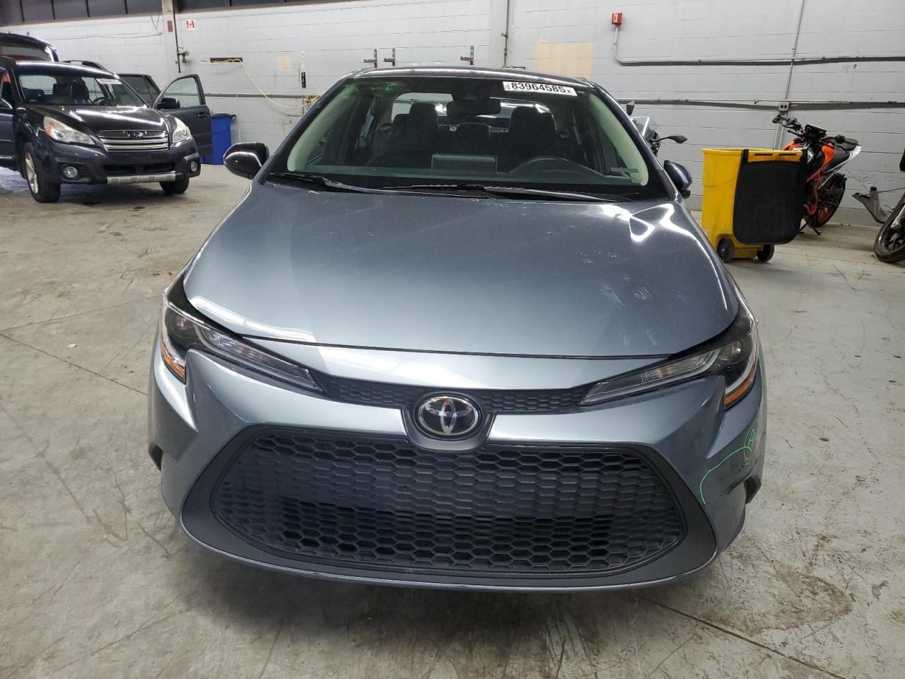 2021 TOYOTA COROLLA