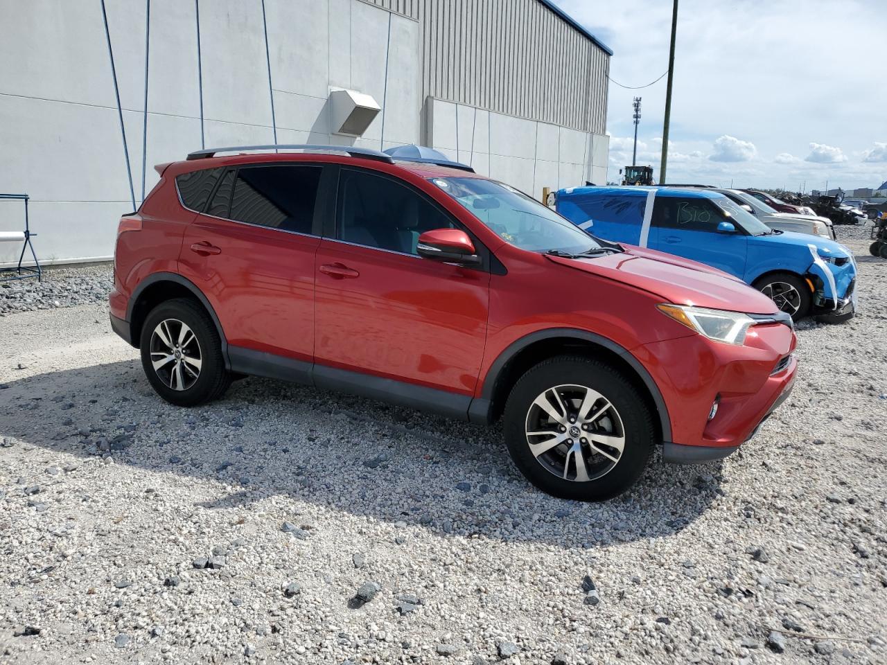 2016 TOYOTA RAV4