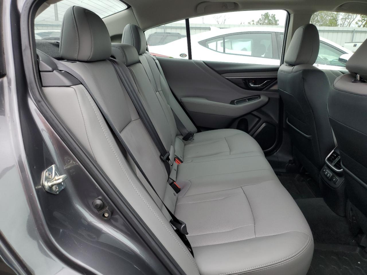 2021 SUBARU Legacy