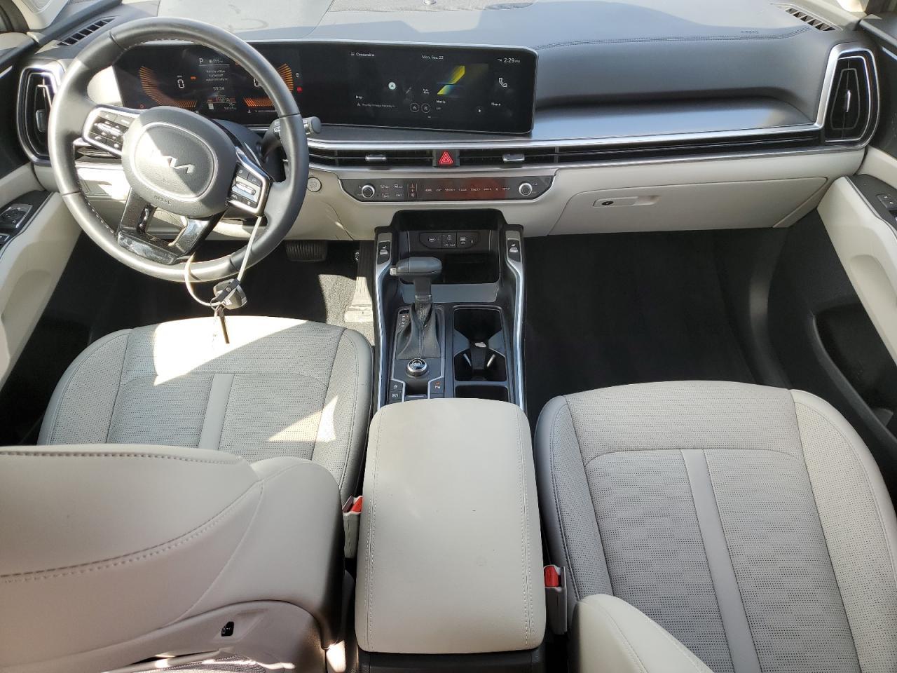2025 KIA SORENTO