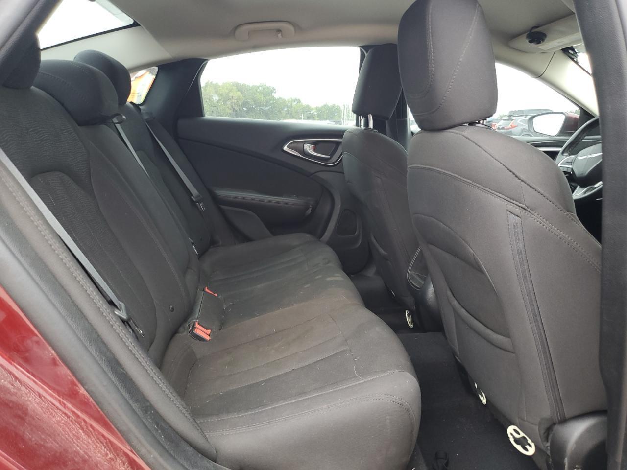 2015 CHRYSLER 200