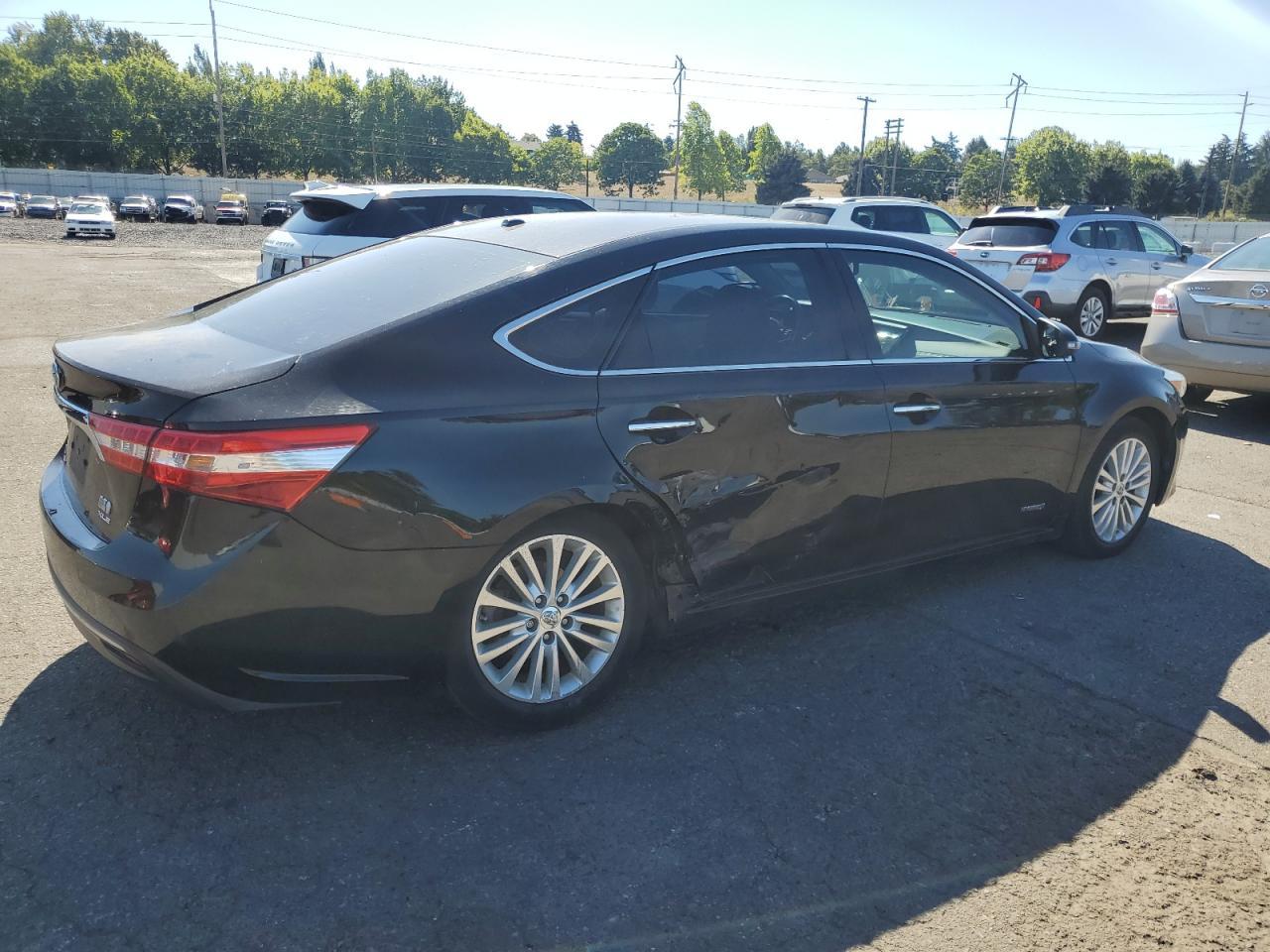 2014 TOYOTA Avalon