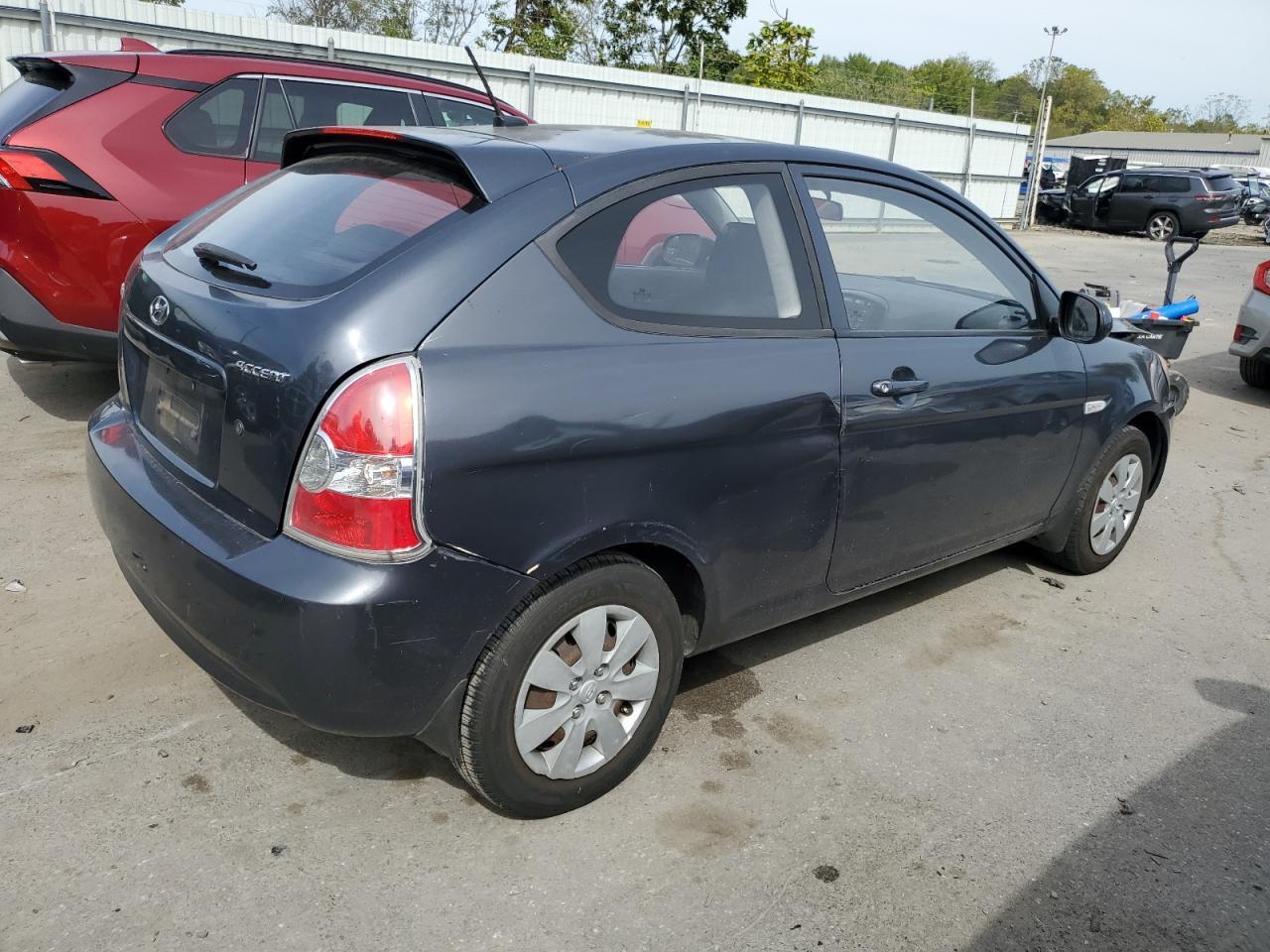 2011 HYUNDAI ACCENT