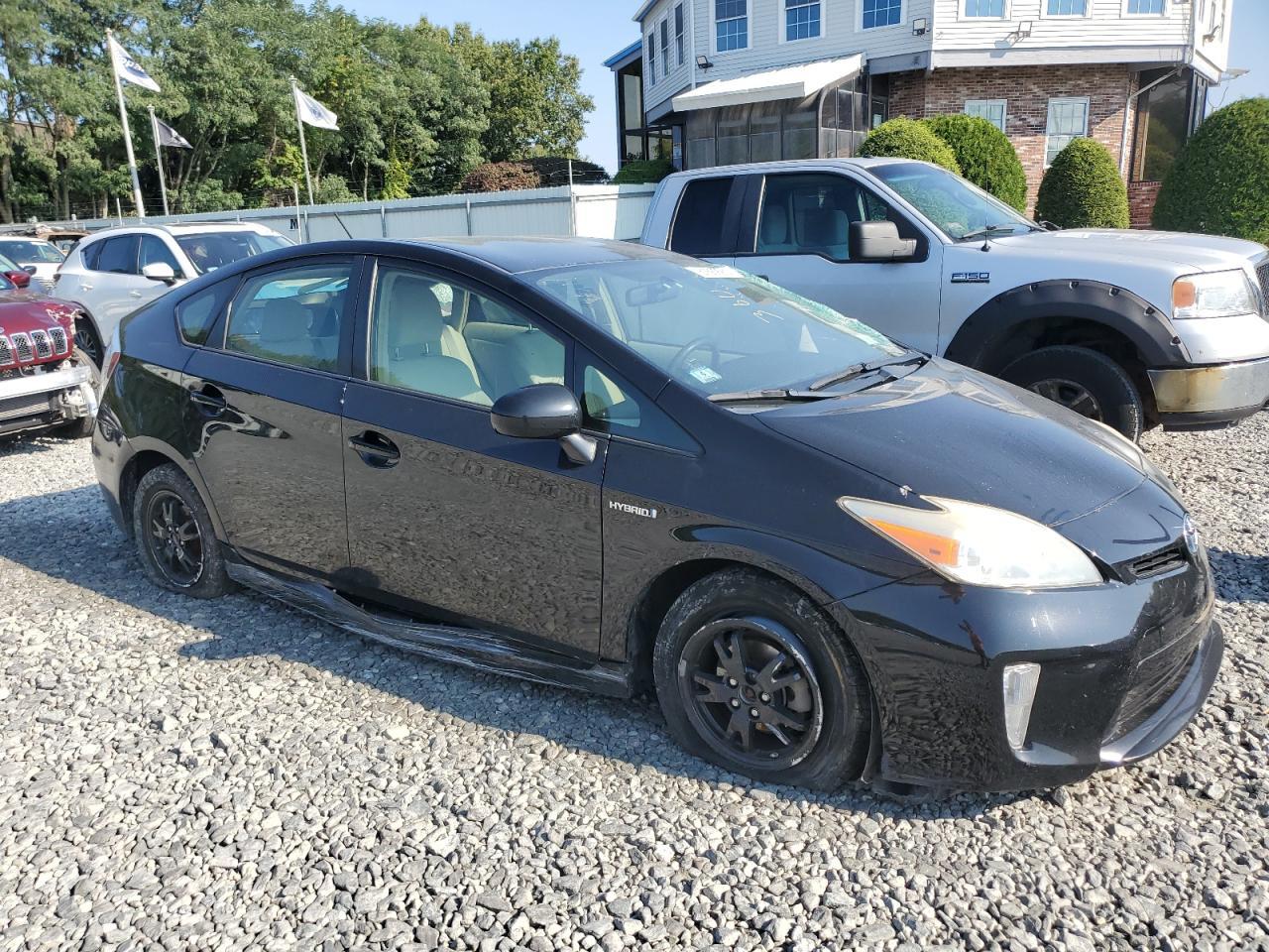 2012 TOYOTA PRIUS