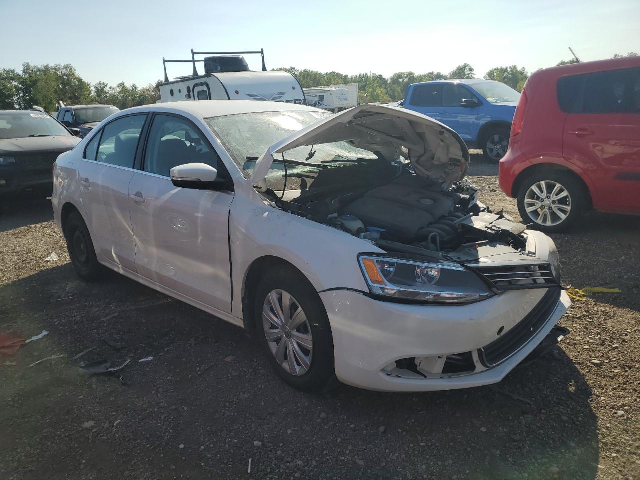 2013 VOLKSWAGEN JETTA