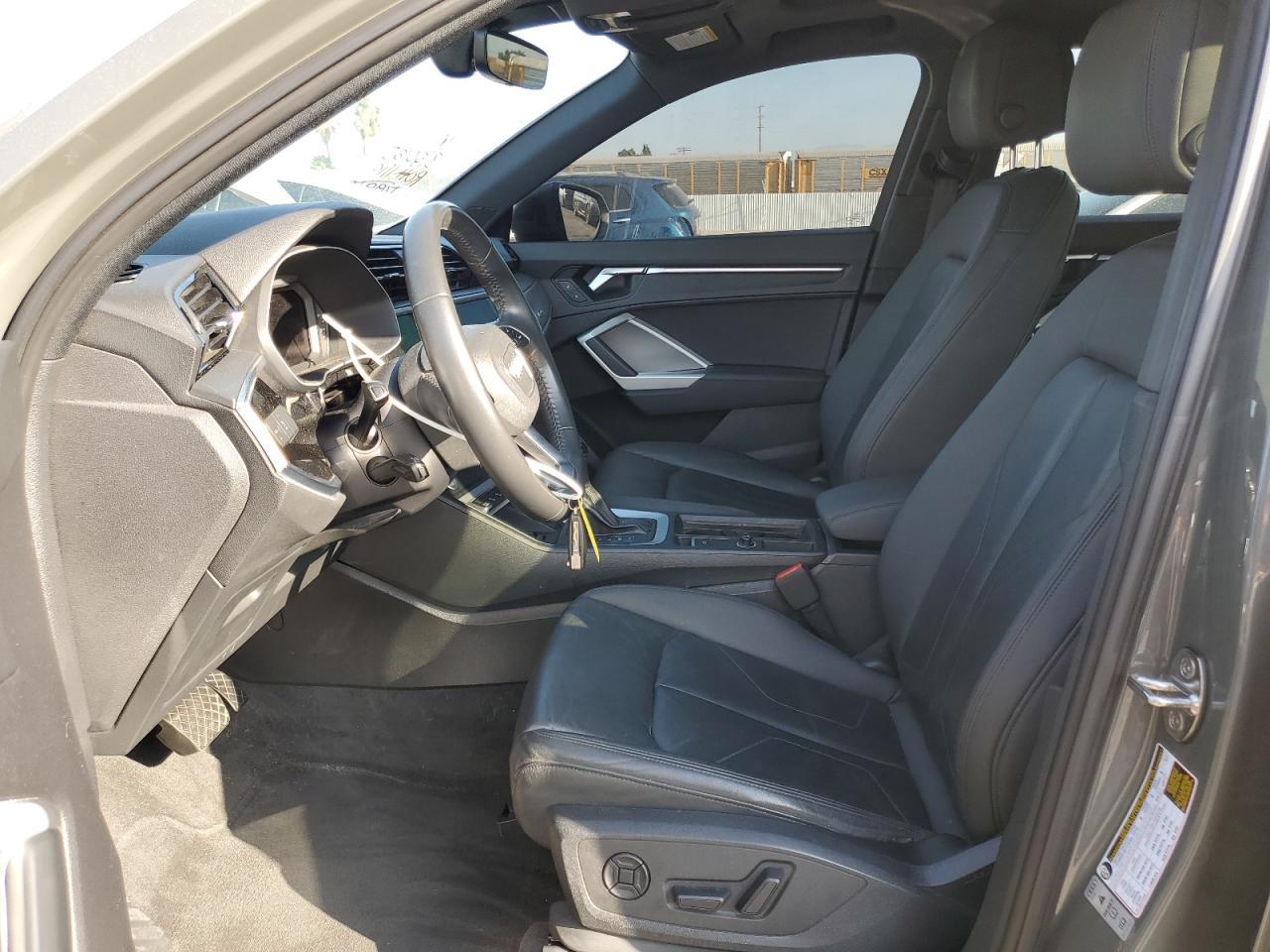2020 AUDI Q3