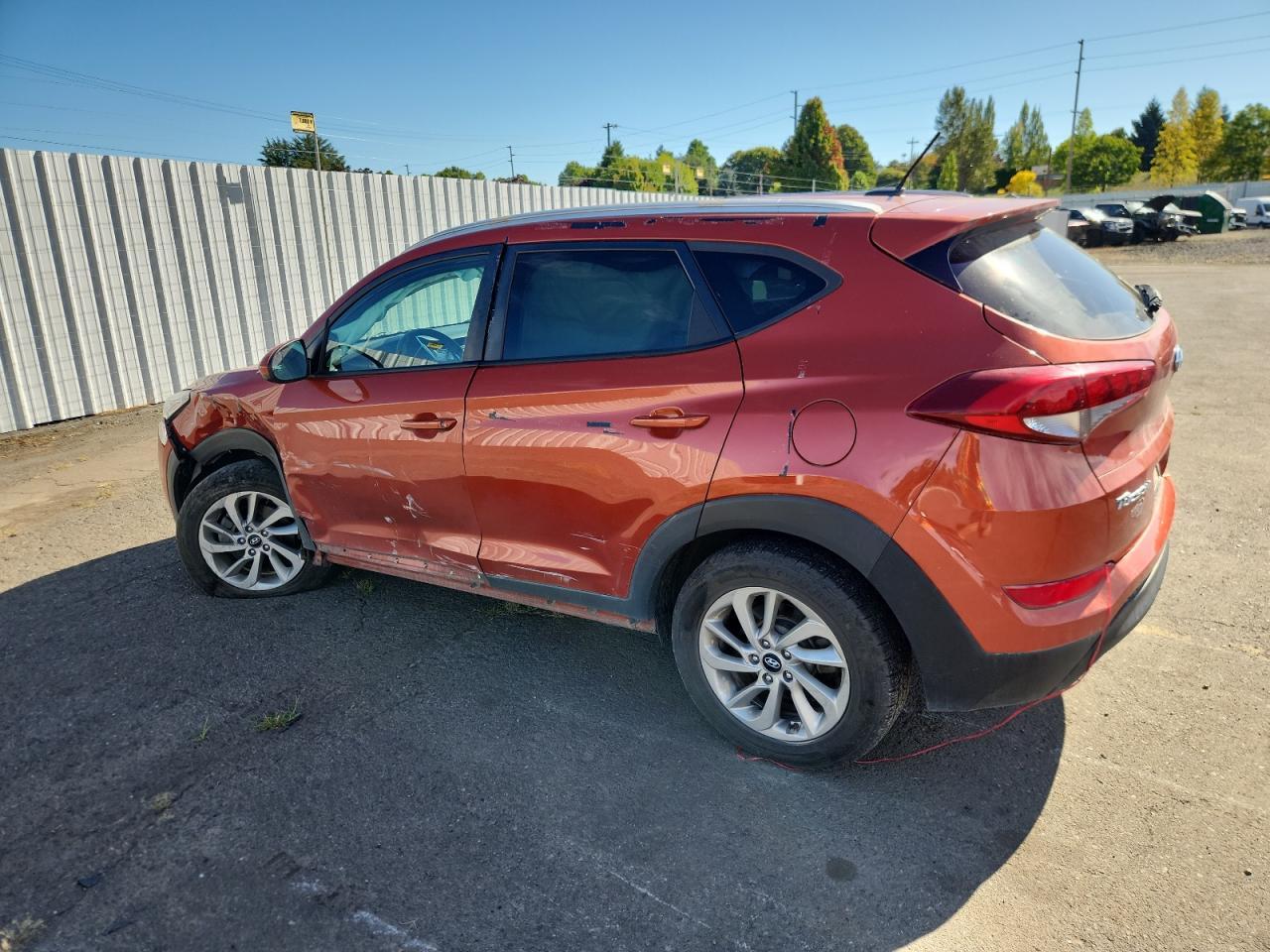 2016 HYUNDAI TUCSON