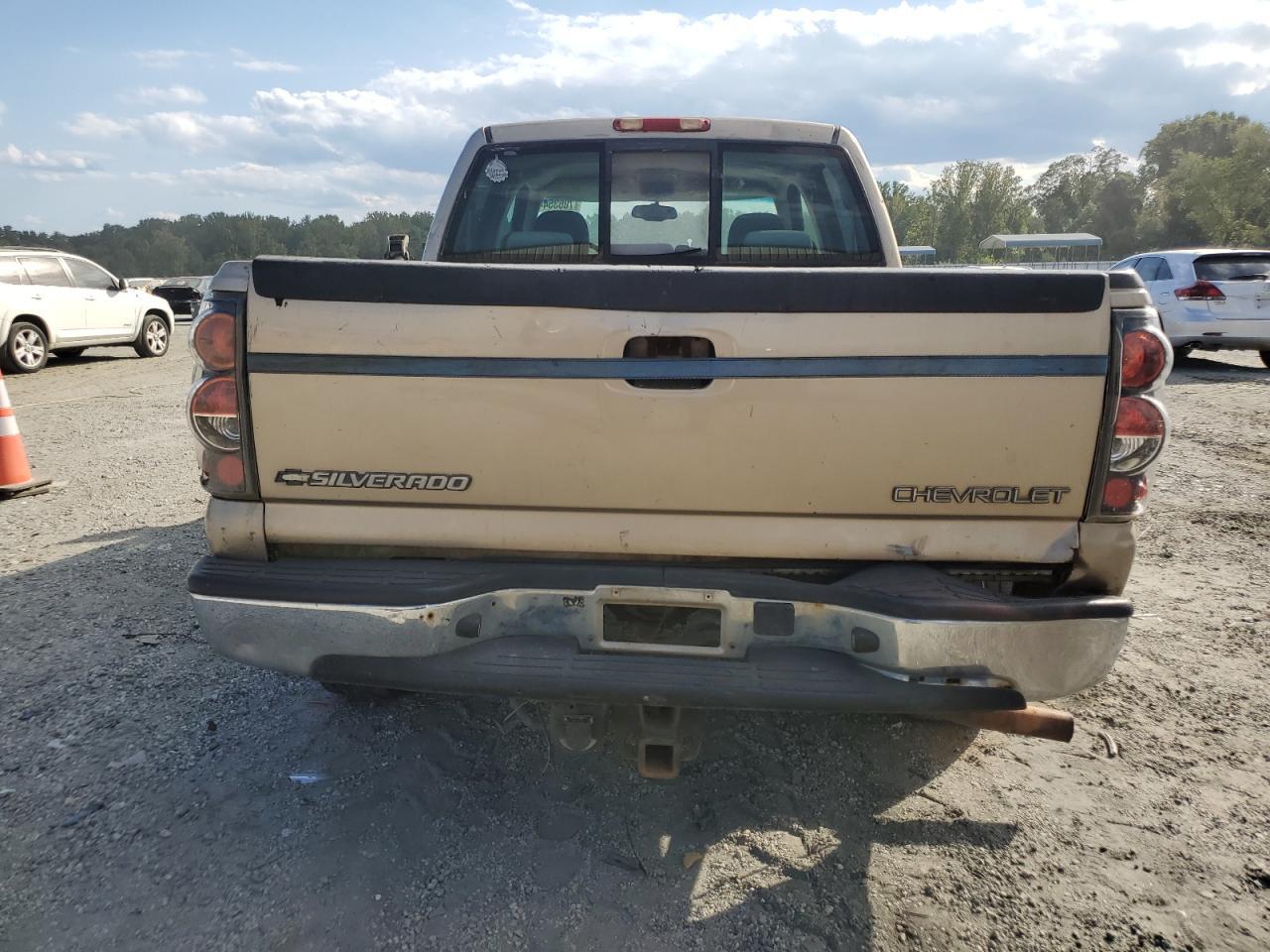 2004 CHEVROLET Silverado