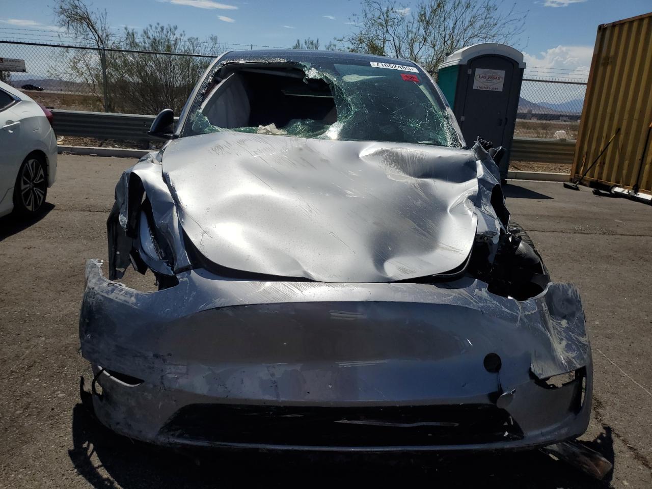 2025 TESLA MODEL Y