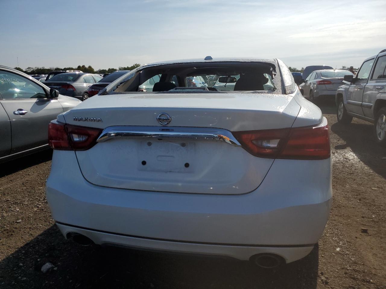 2018 NISSAN Maxima