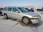 2005 VOLVO V70