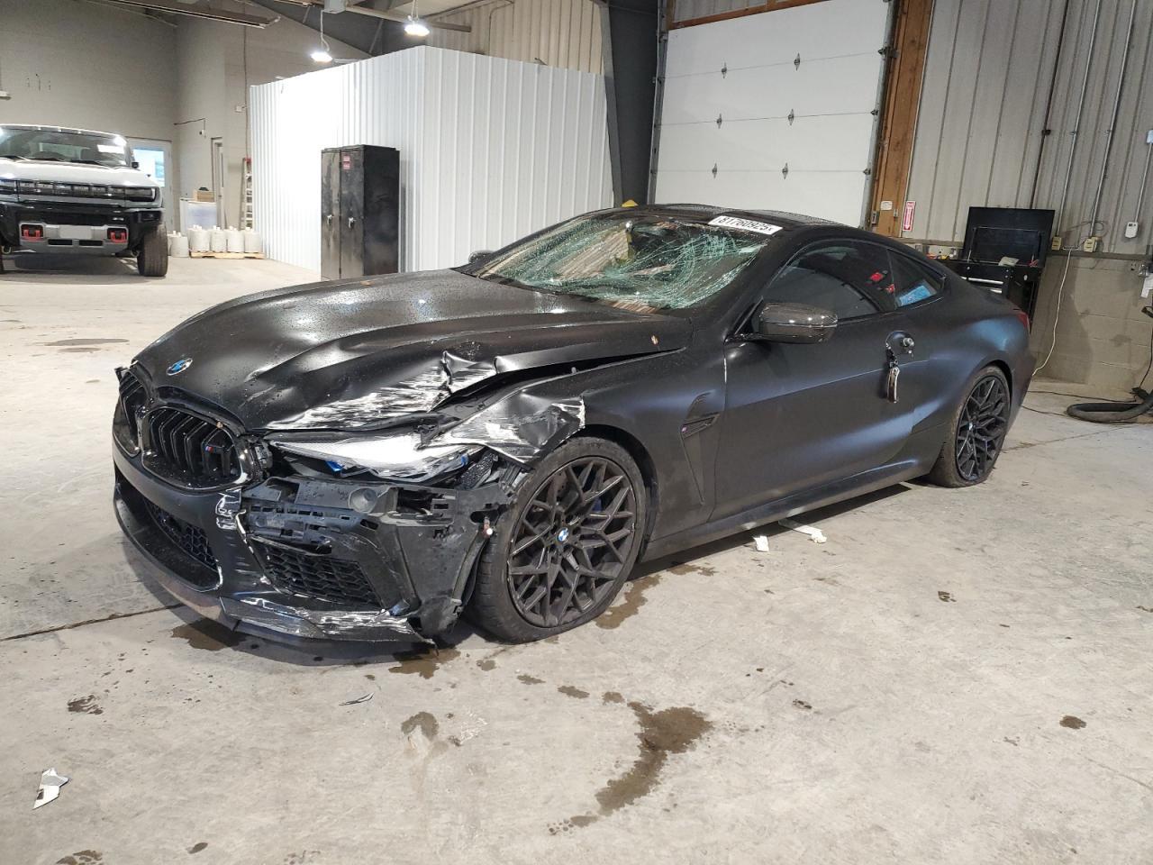 2020 BMW M8