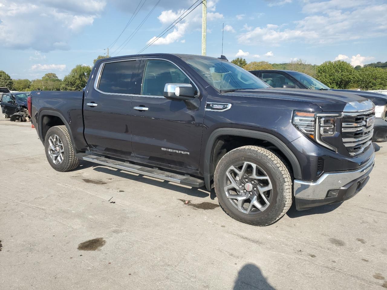 2024 GMC Sierra