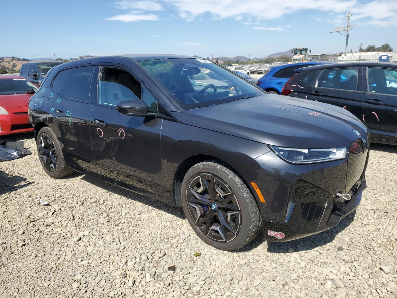 2024 BMW iX