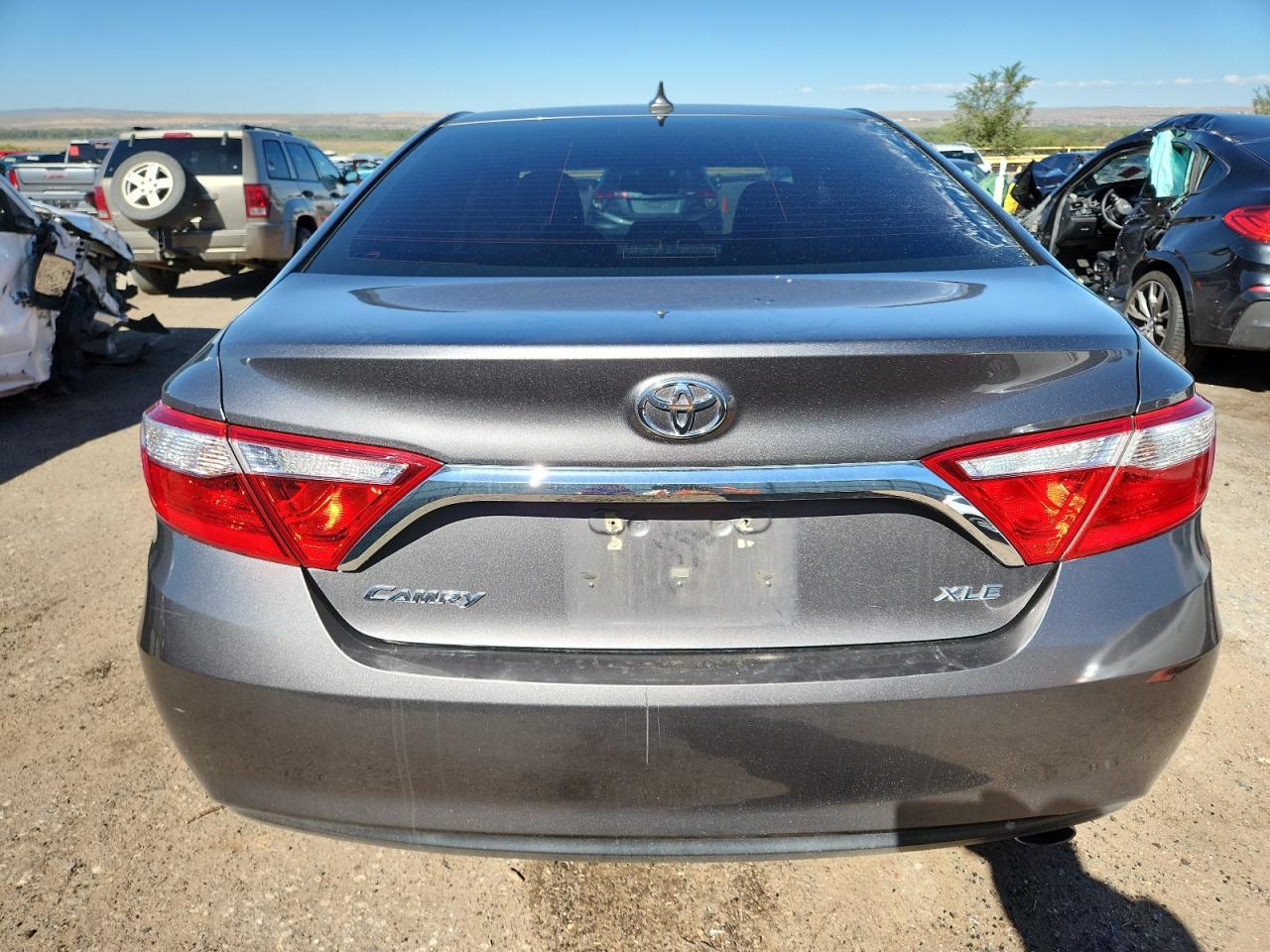 2016 TOYOTA CAMRY