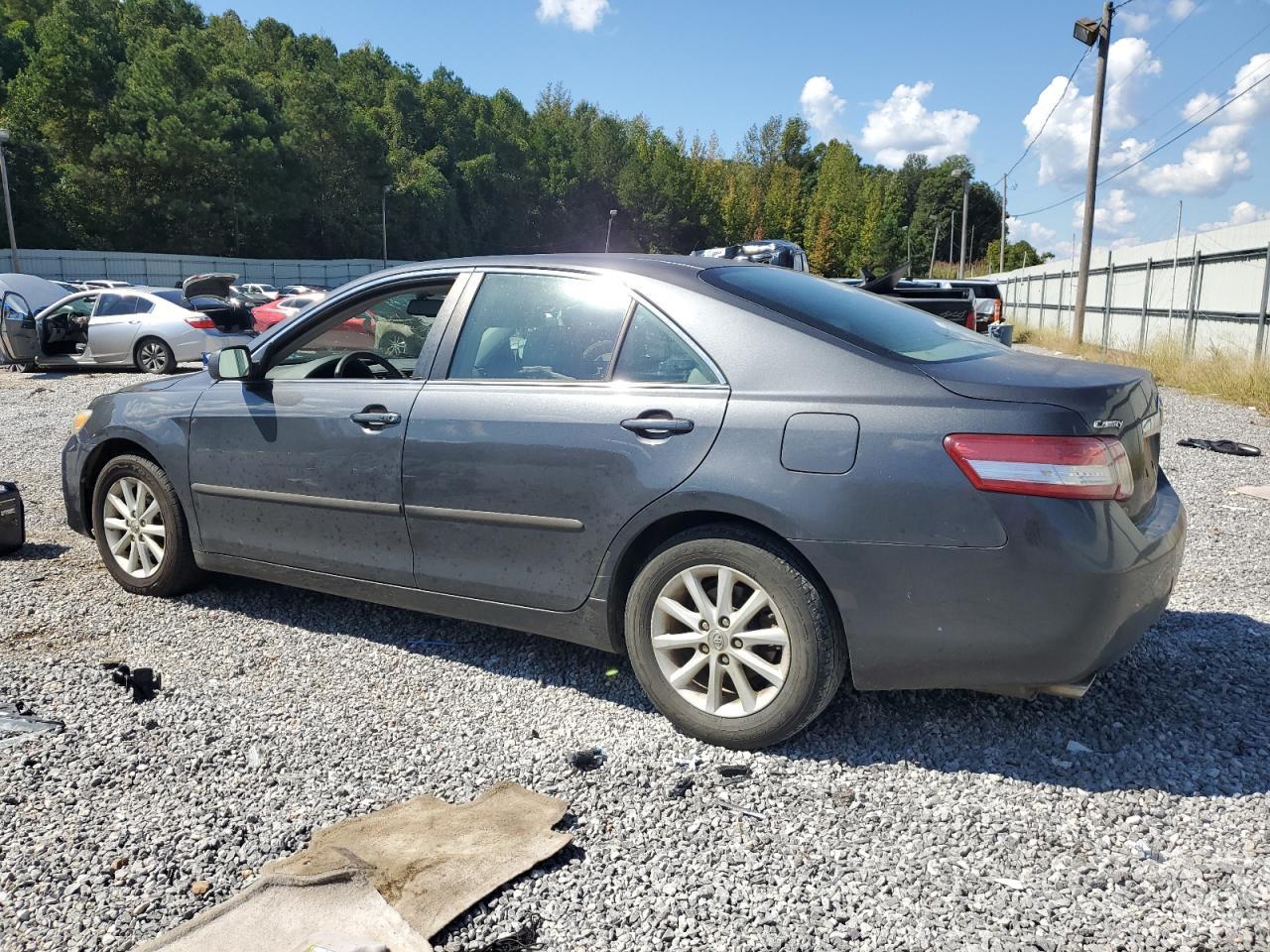 2010 TOYOTA CAMRY