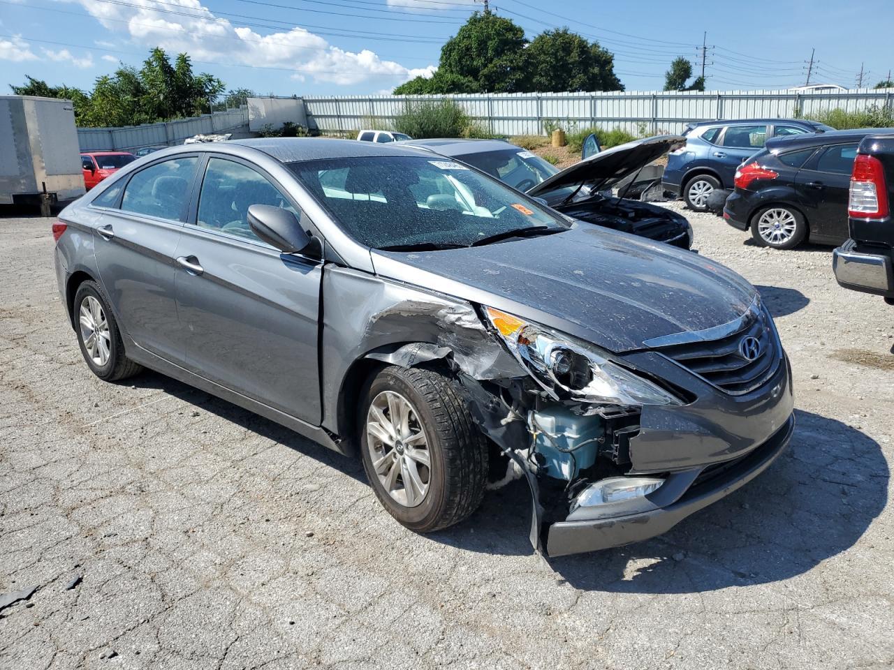 2013 HYUNDAI SONATA