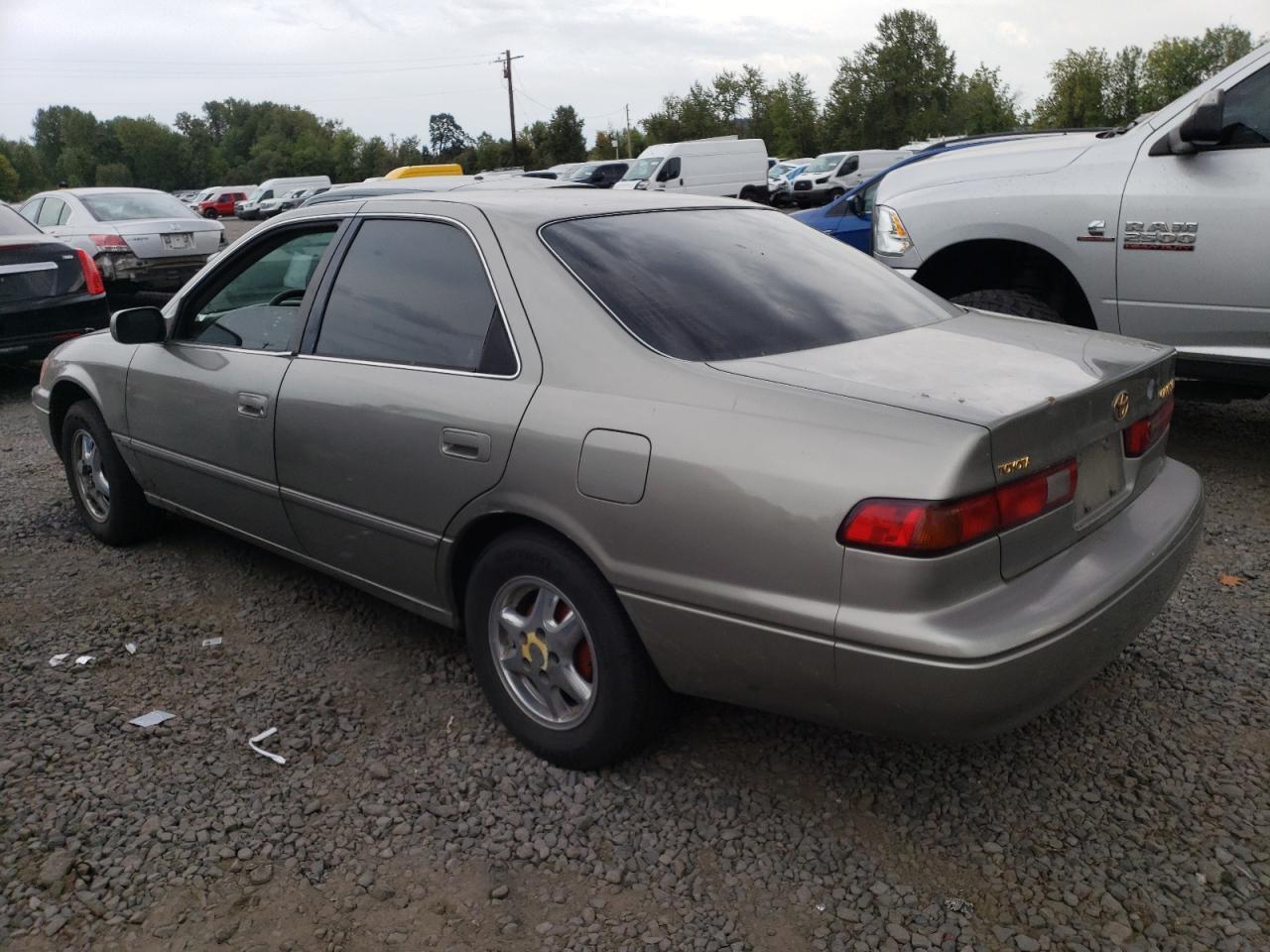 1998 TOYOTA CAMRY