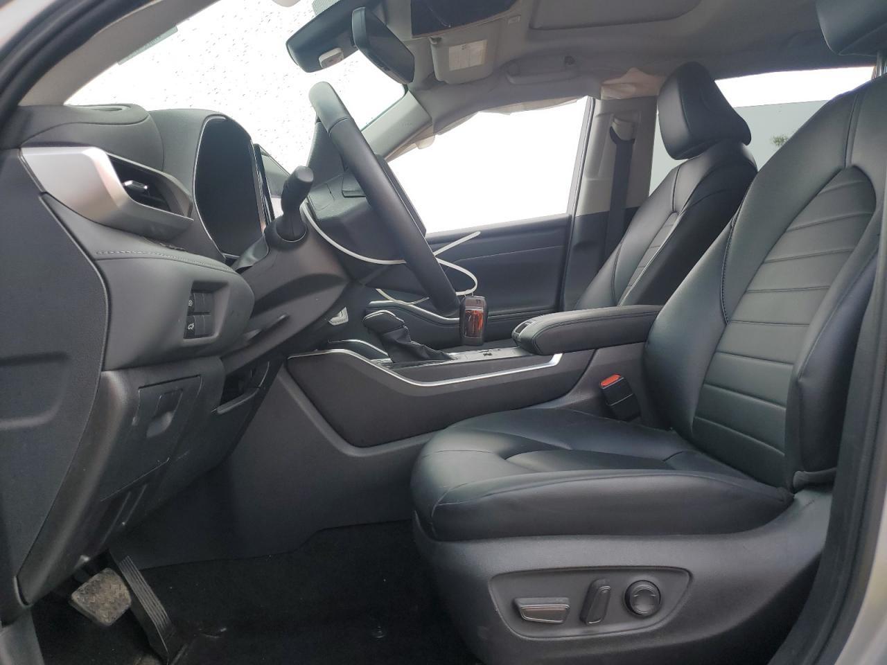 2025 TOYOTA HIGHLANDER