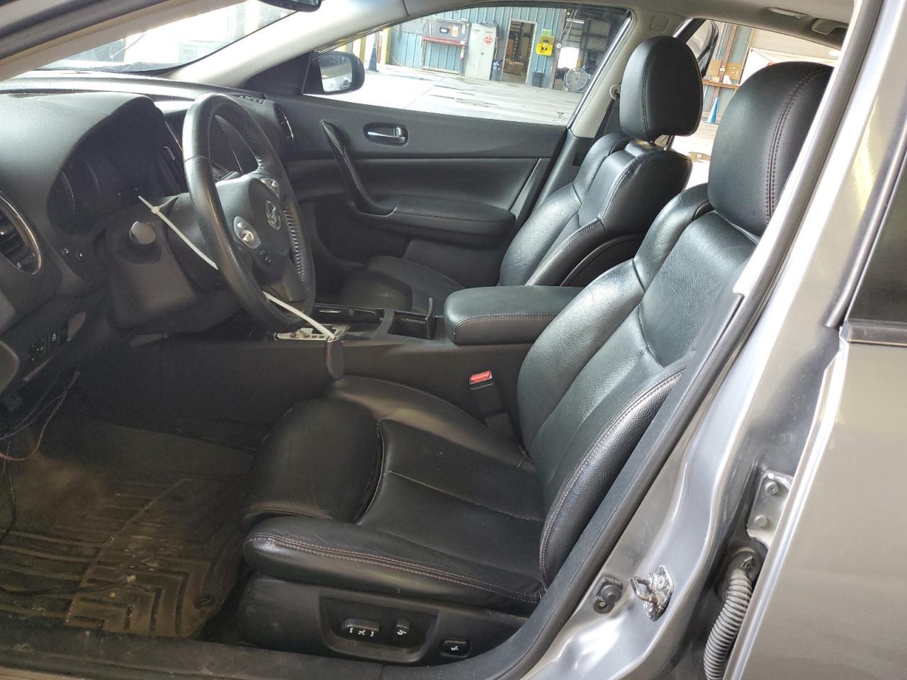 2009 NISSAN Maxima