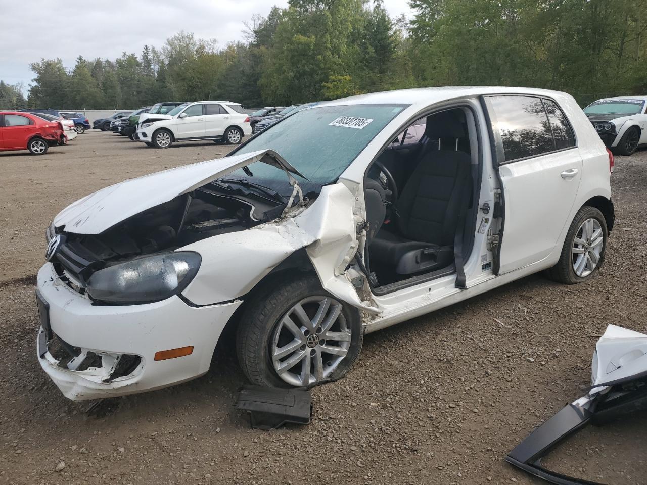 2011 VOLKSWAGEN GOLF