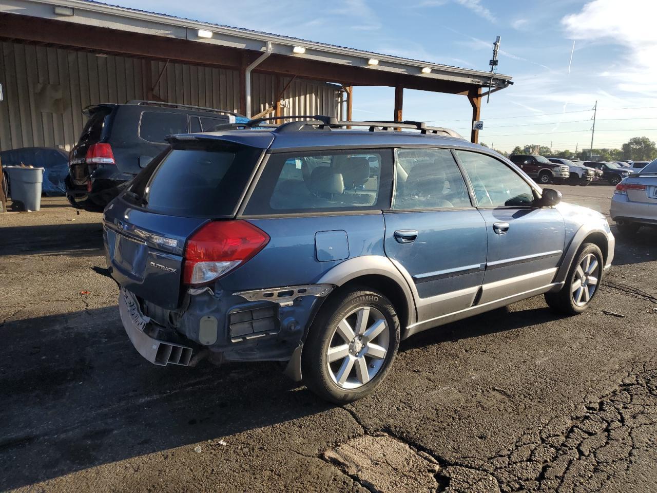 2008 SUBARU Outback