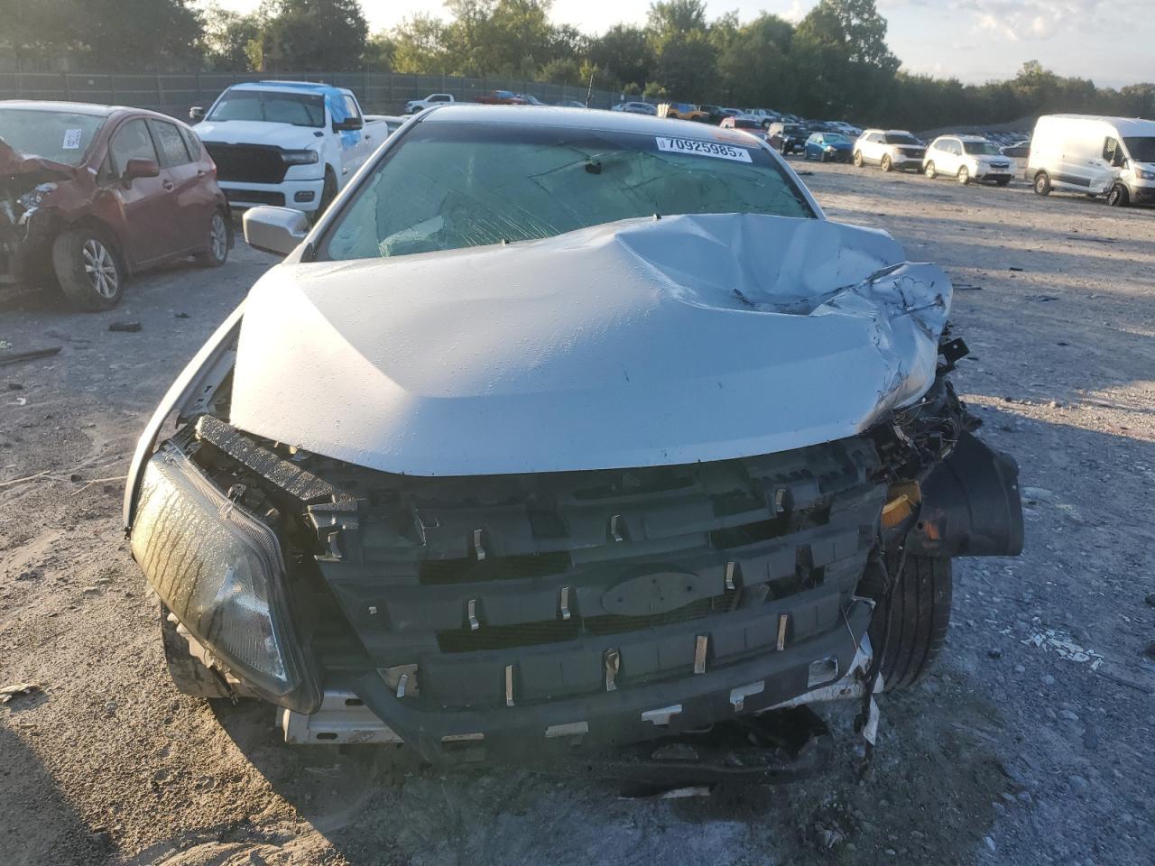 2010 FORD FUSION