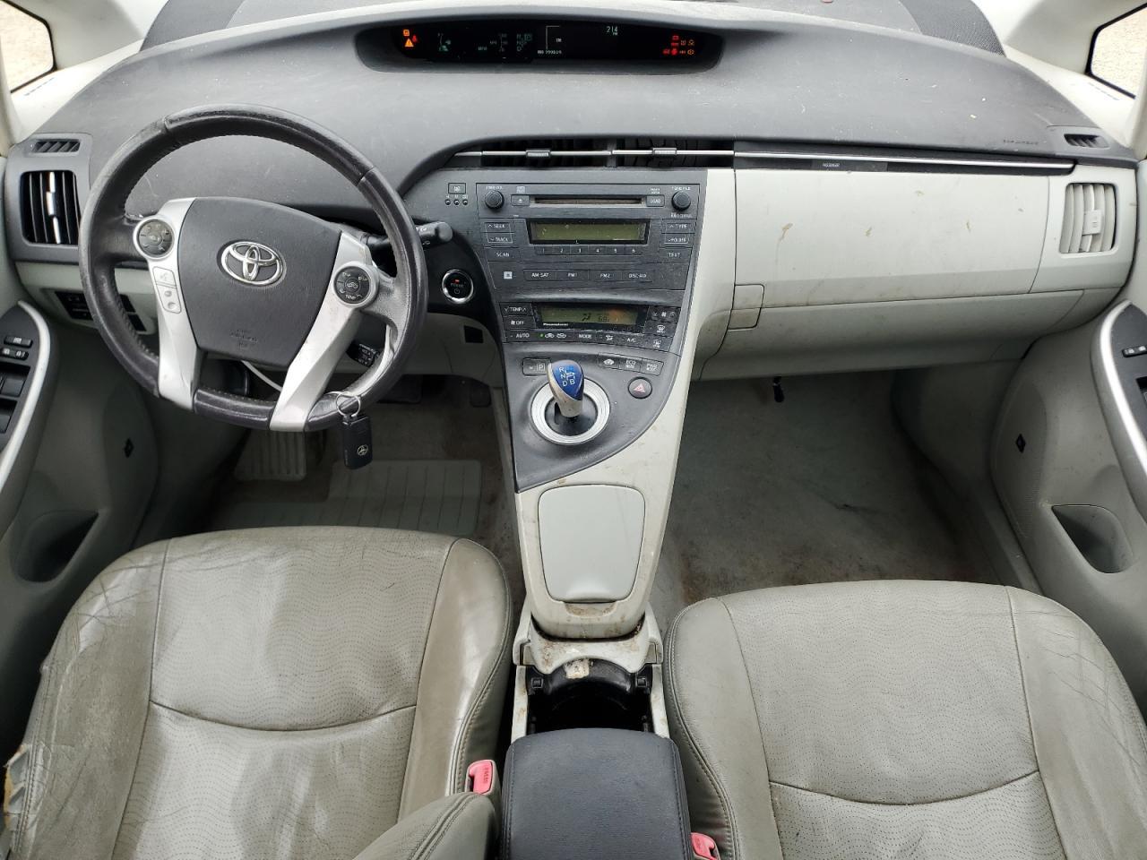 2010 TOYOTA PRIUS