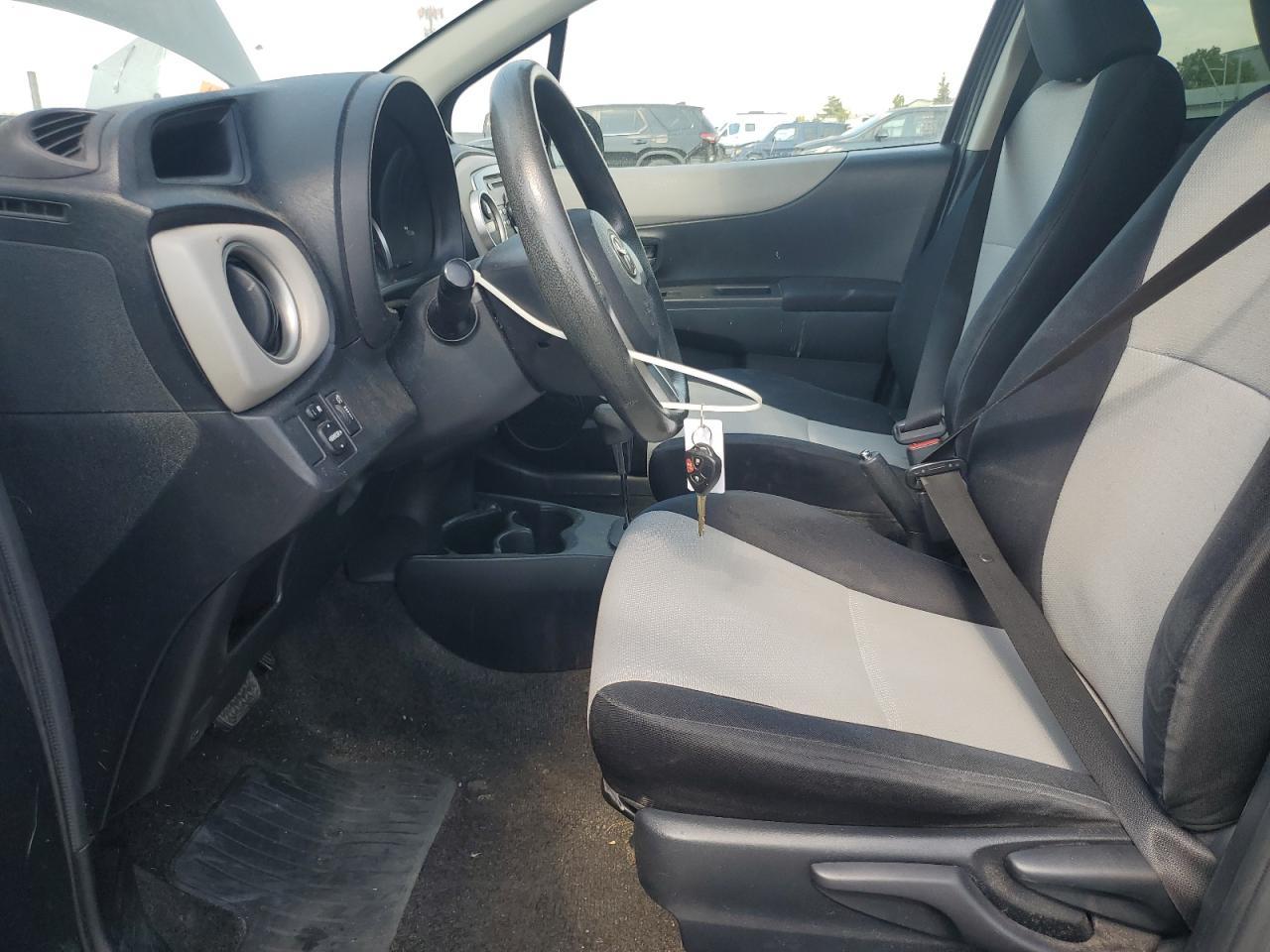 2012 TOYOTA YARIS