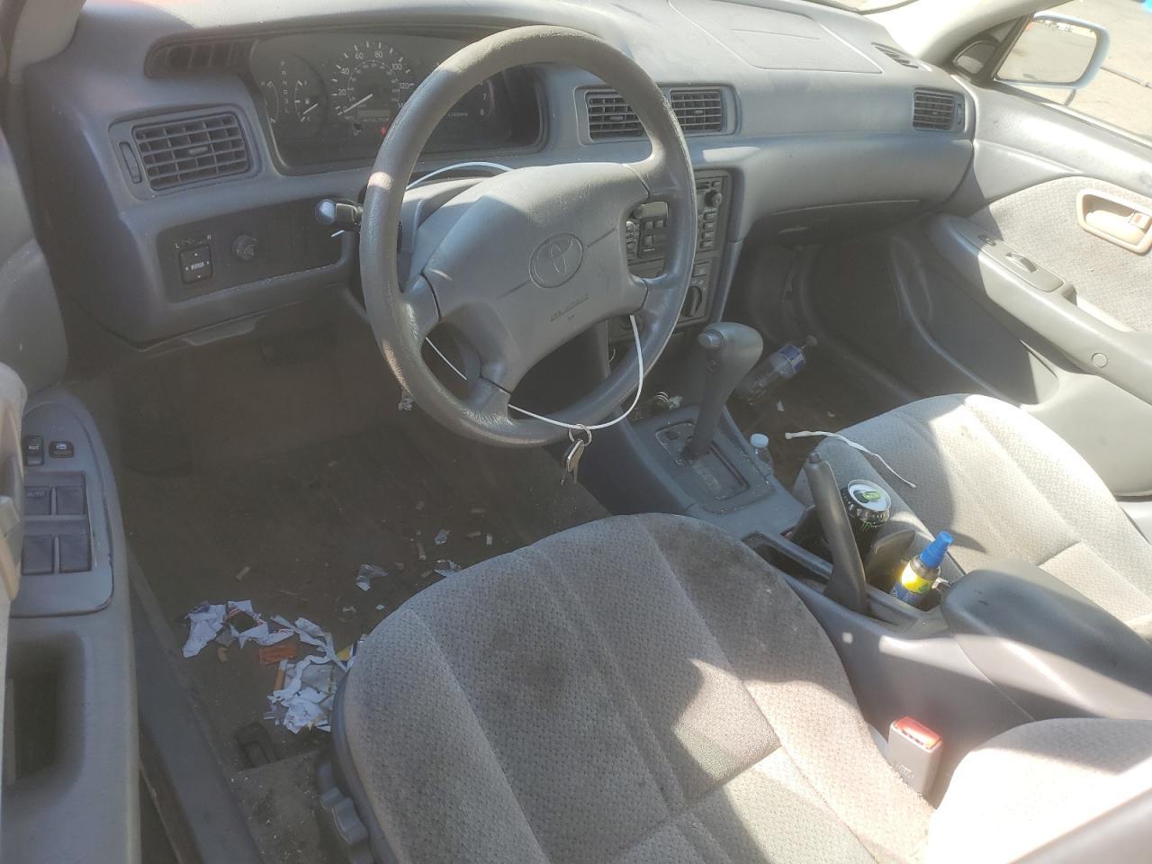 2001 TOYOTA CAMRY