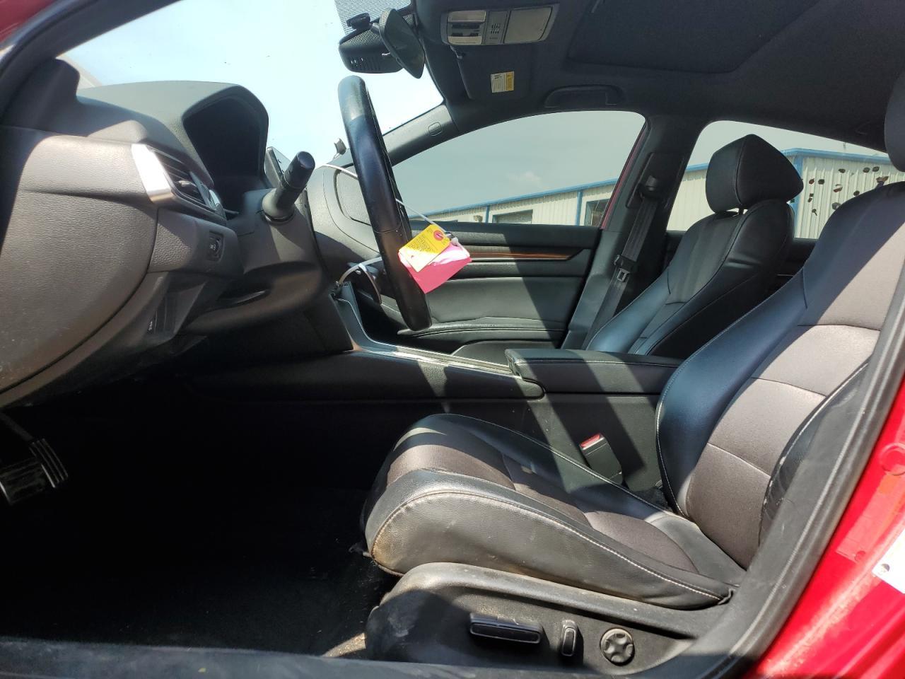 2018 HONDA ACCORD