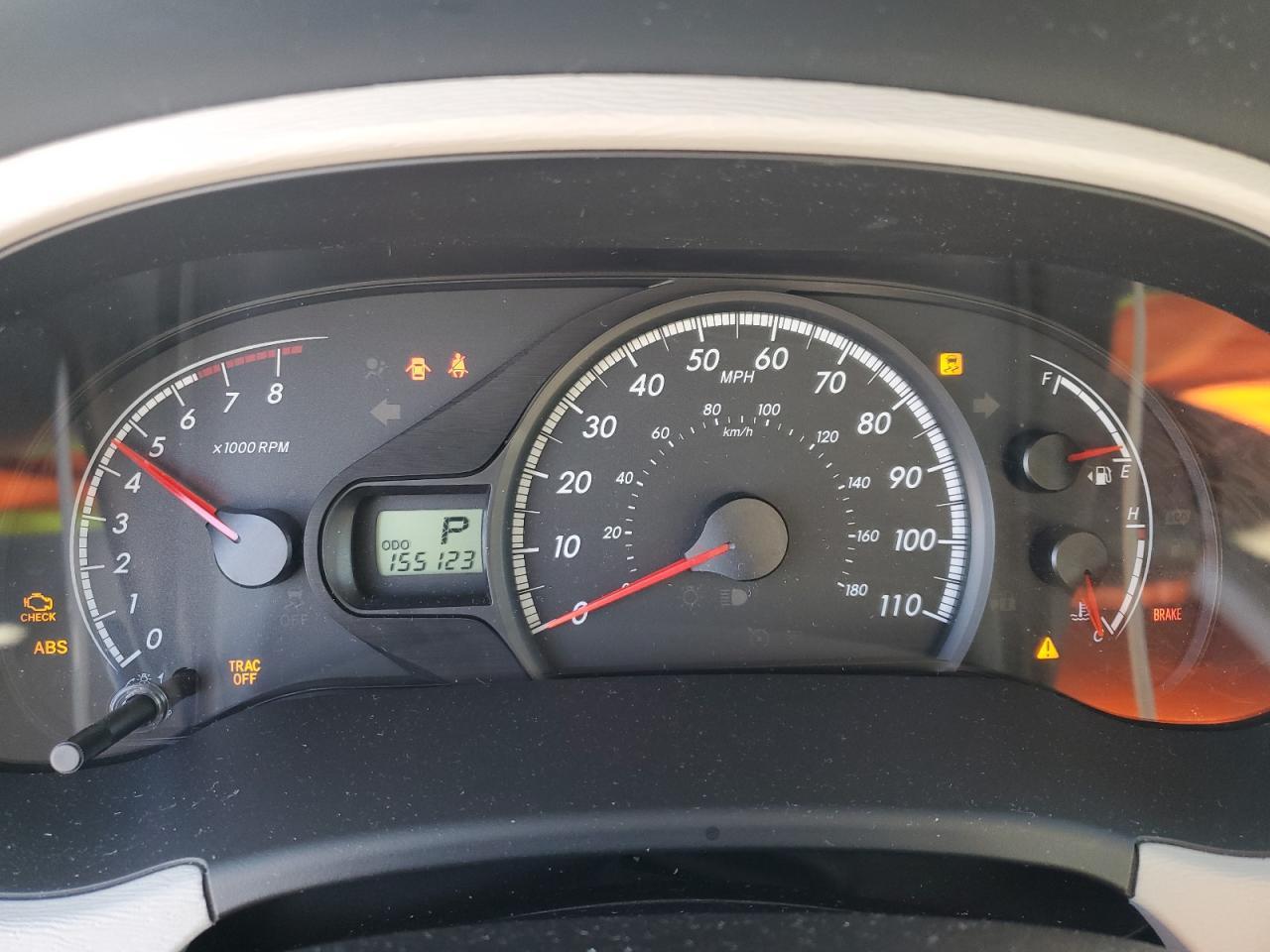 2014 TOYOTA SIENNA