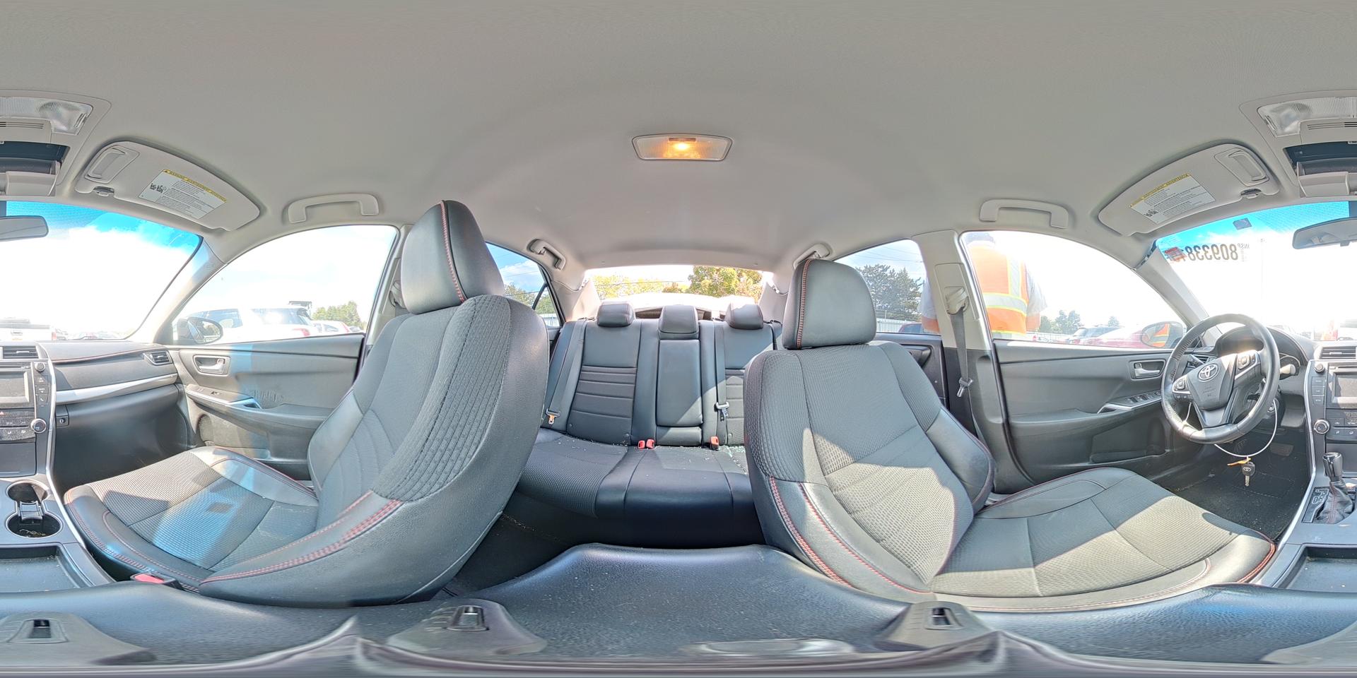 2016 TOYOTA CAMRY