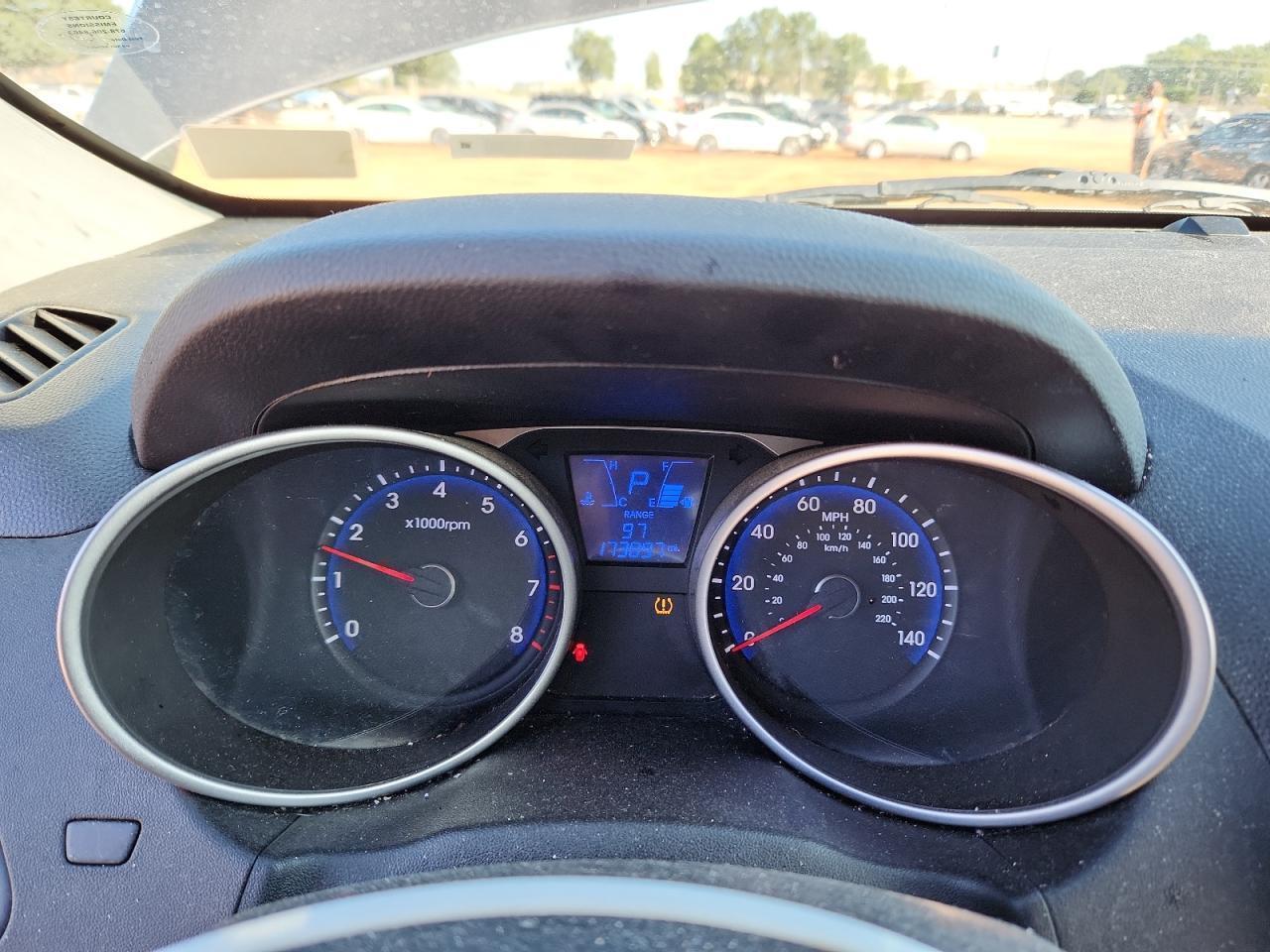 2015 HYUNDAI TUCSON