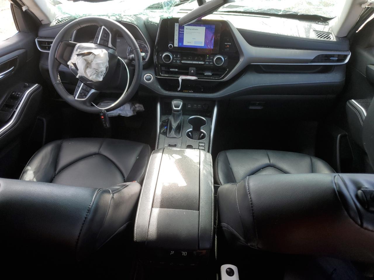 2024 TOYOTA HIGHLANDER