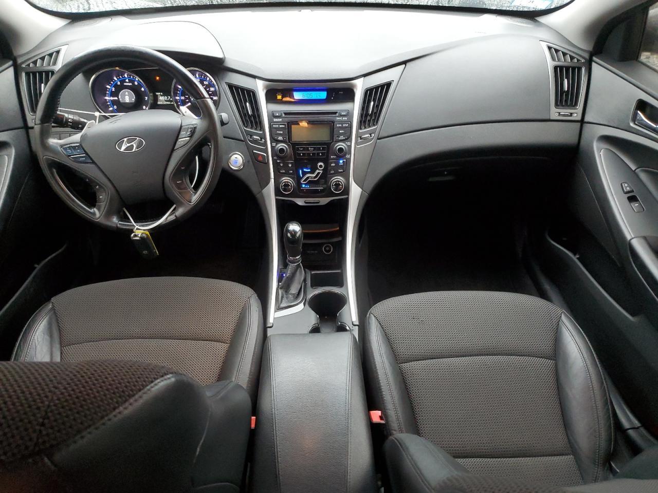 2012 HYUNDAI SONATA