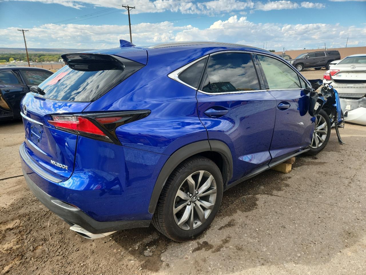 2017 LEXUS NX 200T