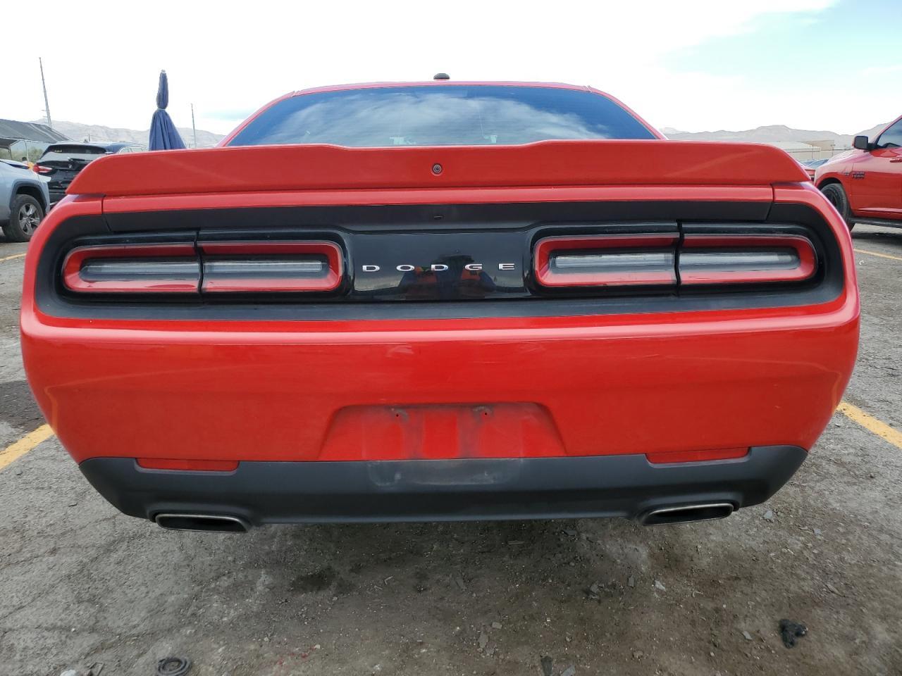 2018 DODGE Challenger