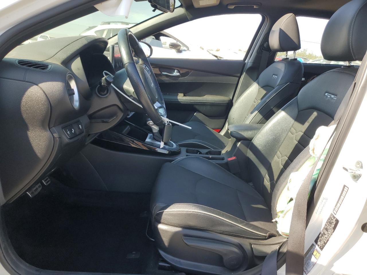 2022 KIA FORTE