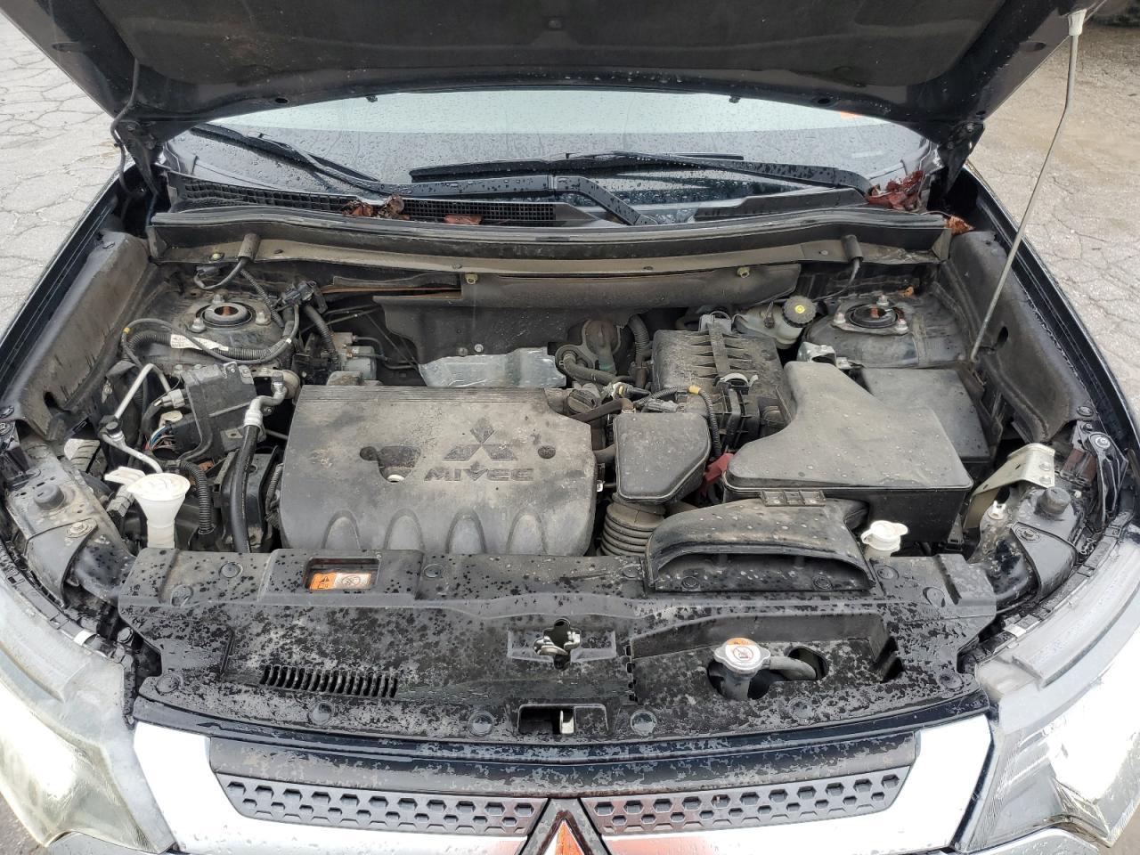2020 MITSUBISHI outlander