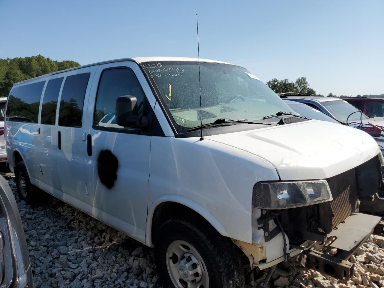 2019 CHEVROLET Express 3500