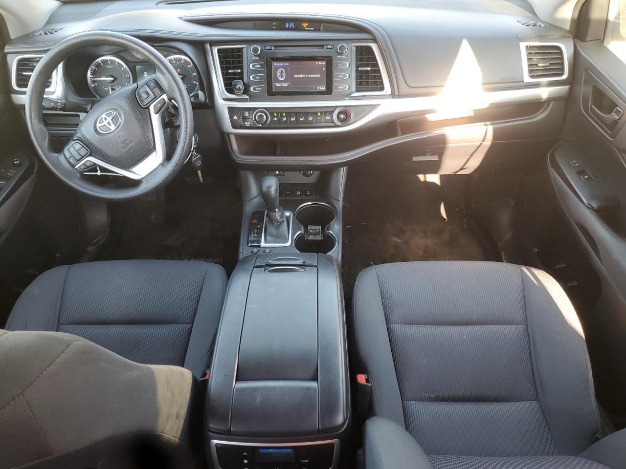 2016 TOYOTA HIGHLANDER