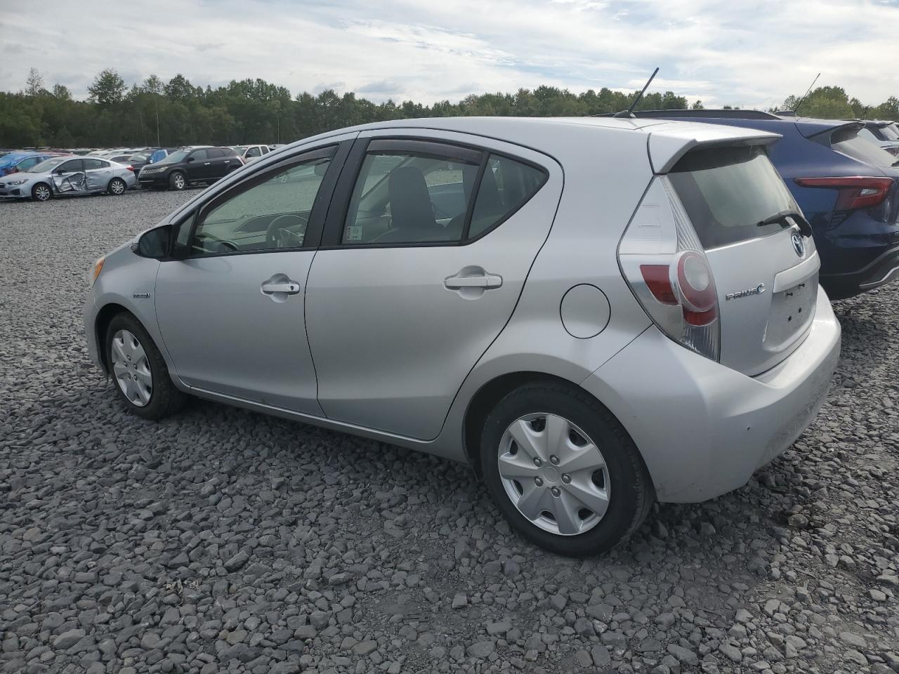 2014 TOYOTA Prius c