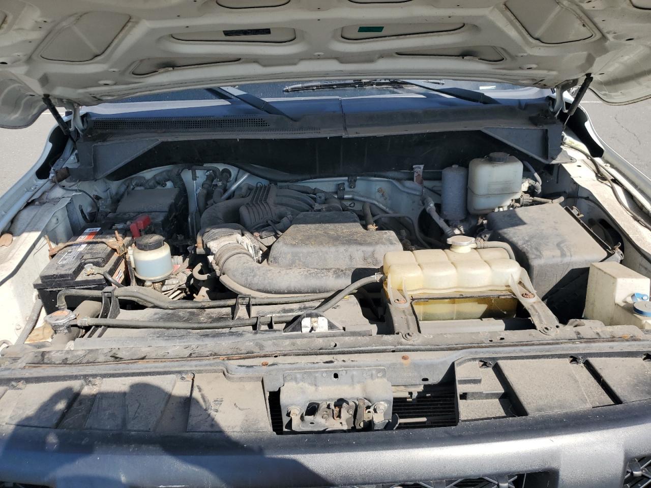 2012 NISSAN NV 2500