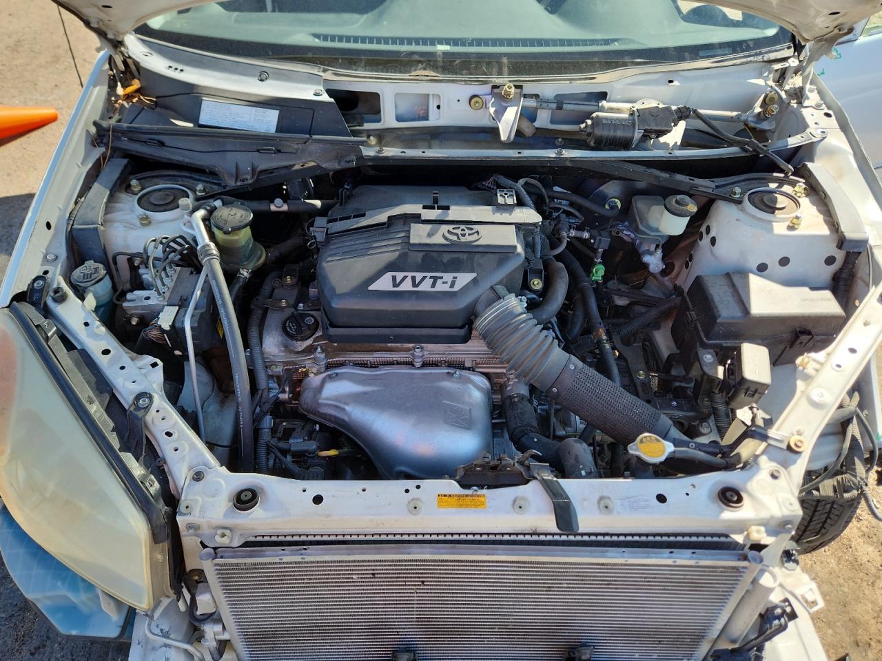 2004 TOYOTA RAV4