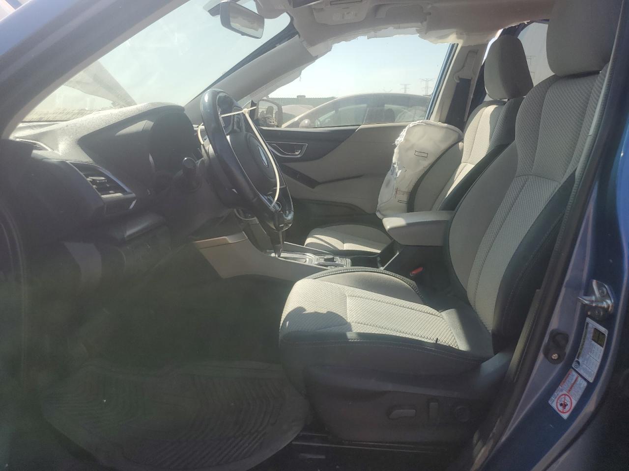 2019 SUBARU FORESTER