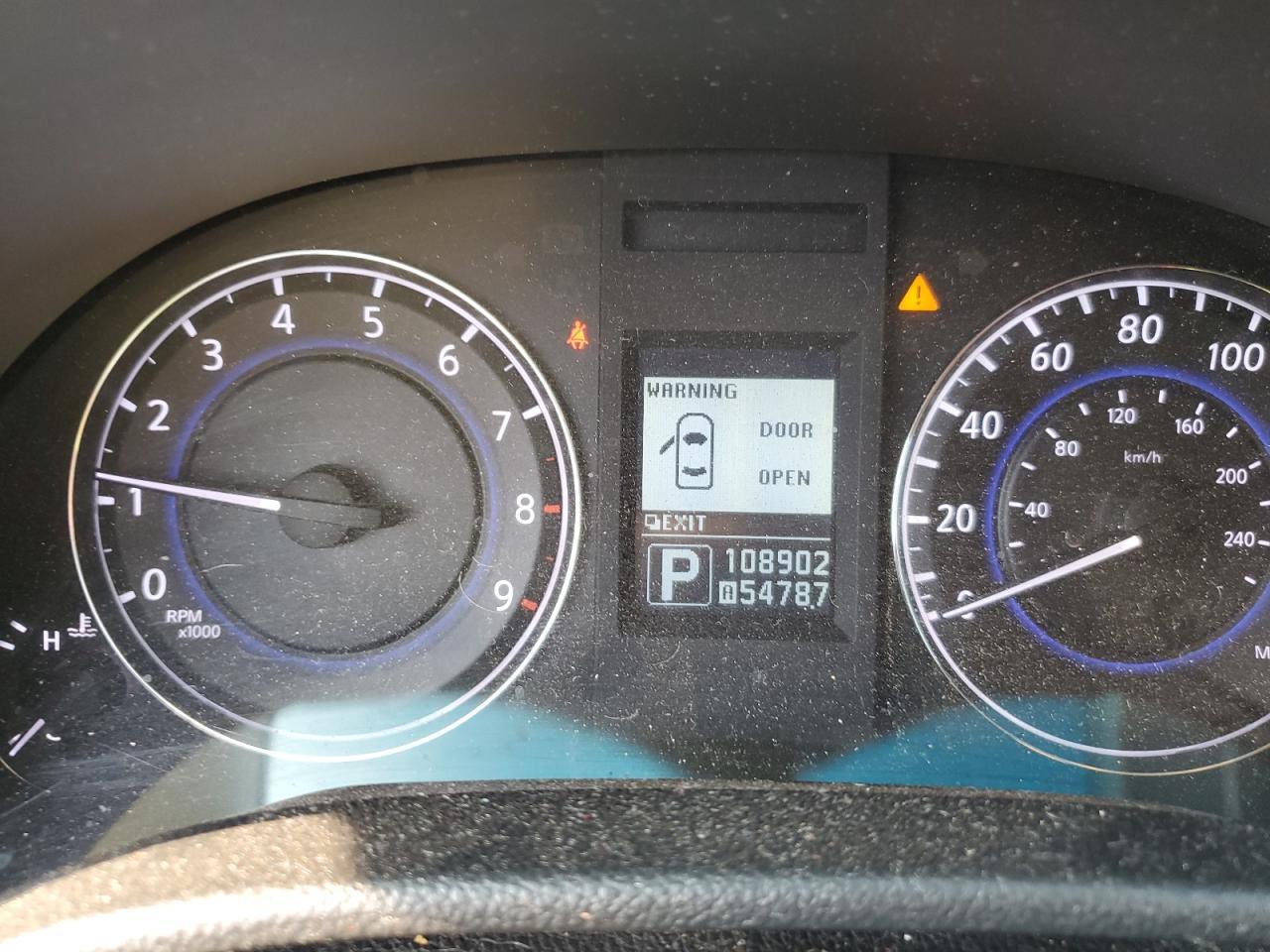 2013 INFINITI G37