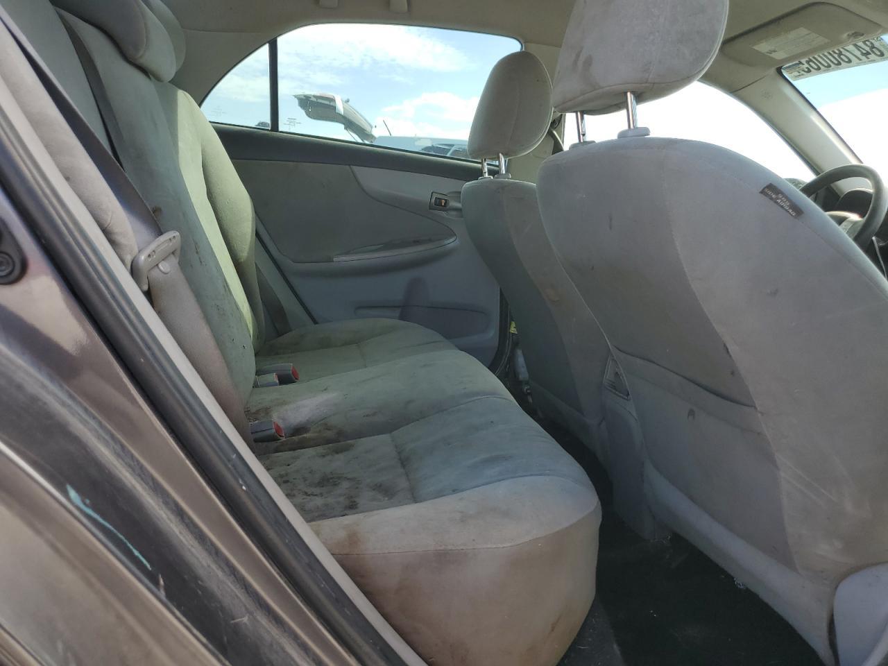 2013 TOYOTA COROLLA
