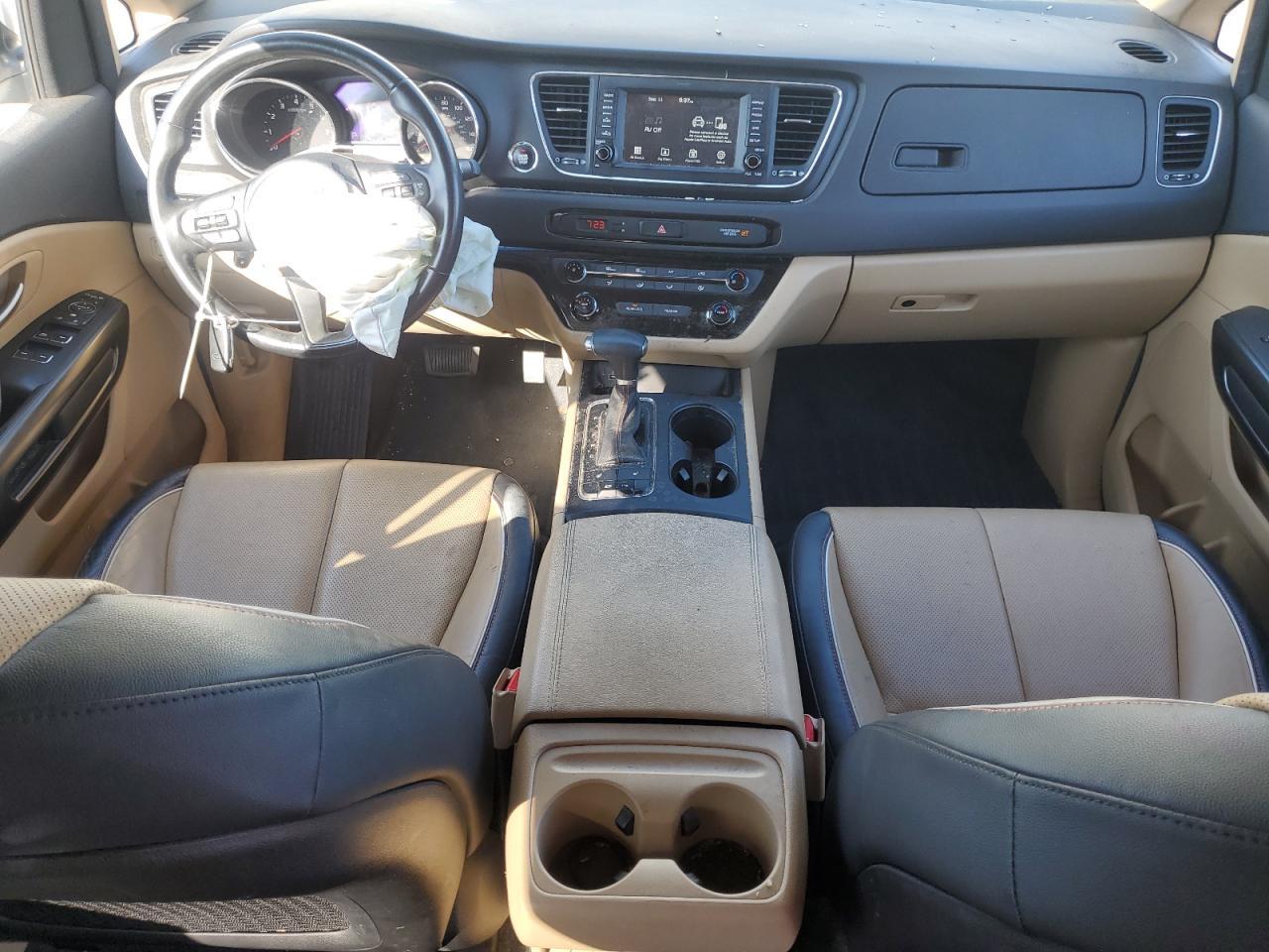 2017 KIA SEDONA