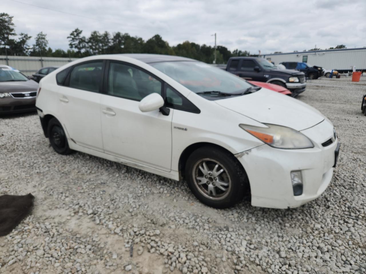 2011 TOYOTA PRIUS